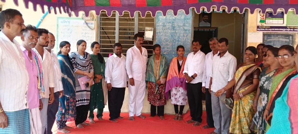 ప్రభుత్వ ఉద్యోగులందరూ తమ పిల్లలను ప్రభుత్వ పాఠశాలలోనే చదివించాలి whatsapp image 2026 04 30 at 2.43.17 pm